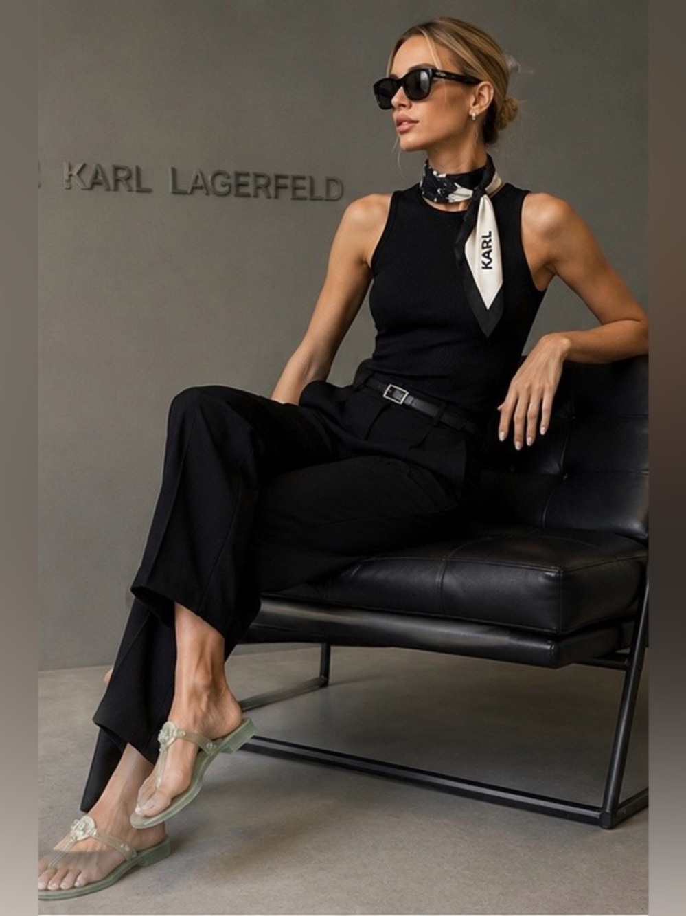 Karl Lagerfeld Wylda Mint Clear Jelly Thong Sandals Size 9 NWOT